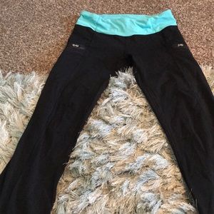 Lululemon Capri pants